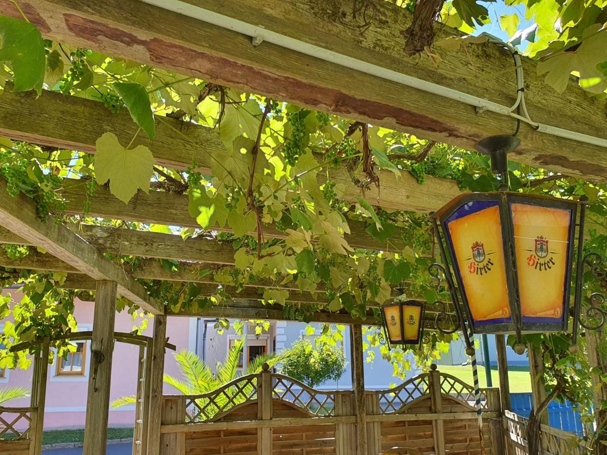 Gasthof Zum Wallner Kalch Exterior foto